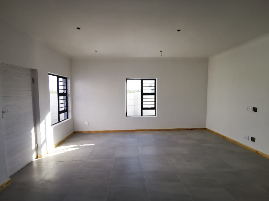 3 Bedroom Property for Sale in Houghton Place Western Cape